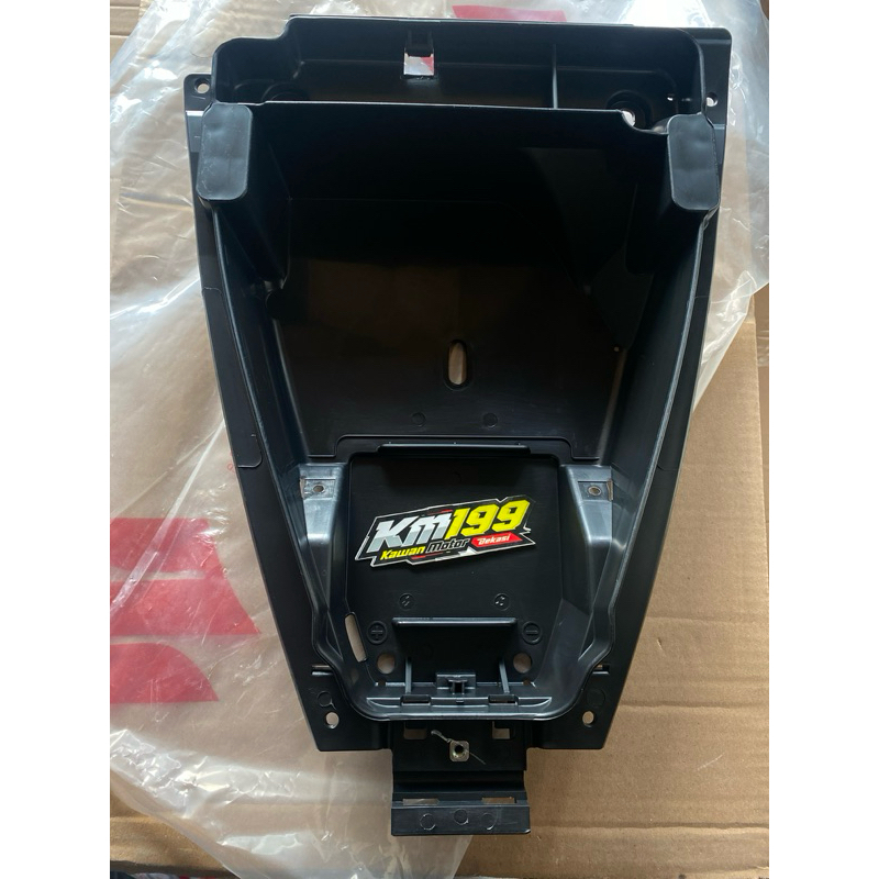 box bagasi suzuki skydrive original