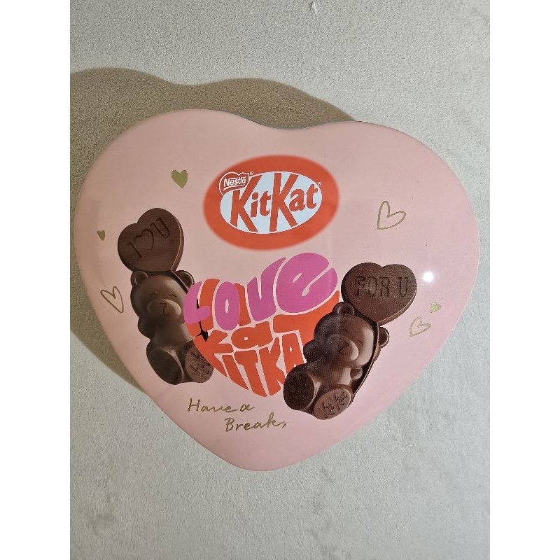 

KitKat coklat Jepang Original Edisi Valentine Heart Kit Kat kemasan kaleng