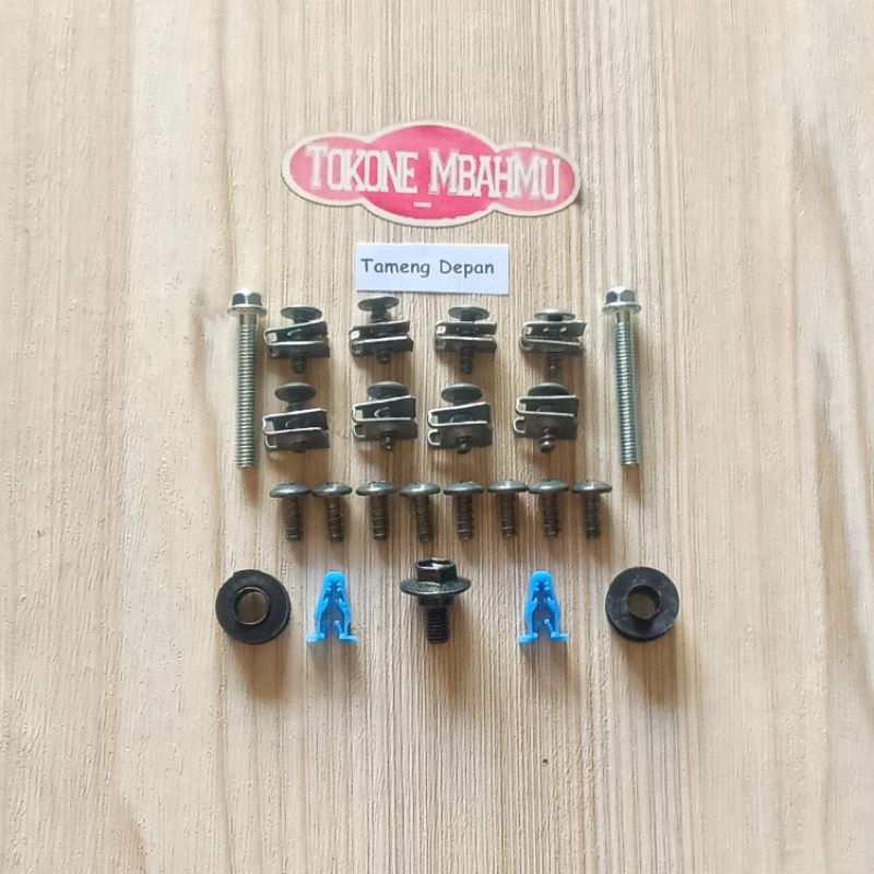 Baut Cover Body Bodi Tameng Depan Suzuki Skydrive 125 Karbu Karburator