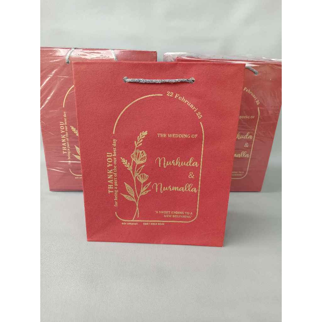 

(Sablon Bijian) Paperbag Merah Tas Kertas Tas Kado Ukuran R6 20x10x25 cm