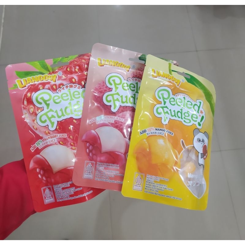 

Pelled Fudge permen buah yuppi kupas@108gram