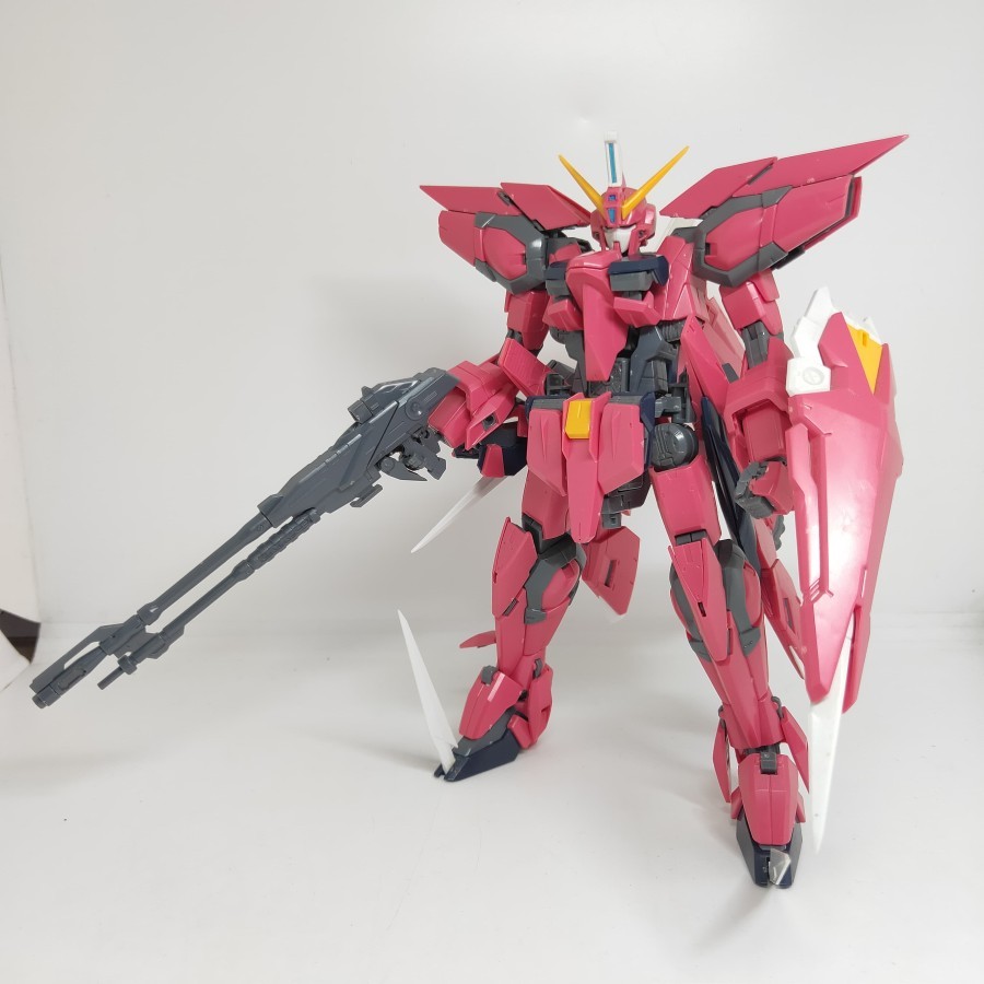 Bandai MG Gundam Aegis / 2nd 1/100 Sudah Rakit M005
