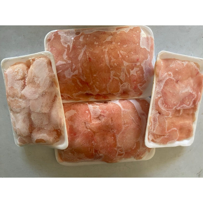 

DAGING AYAM SLICE PREMIUM FULL DADA 250gr & 500gr HALAL