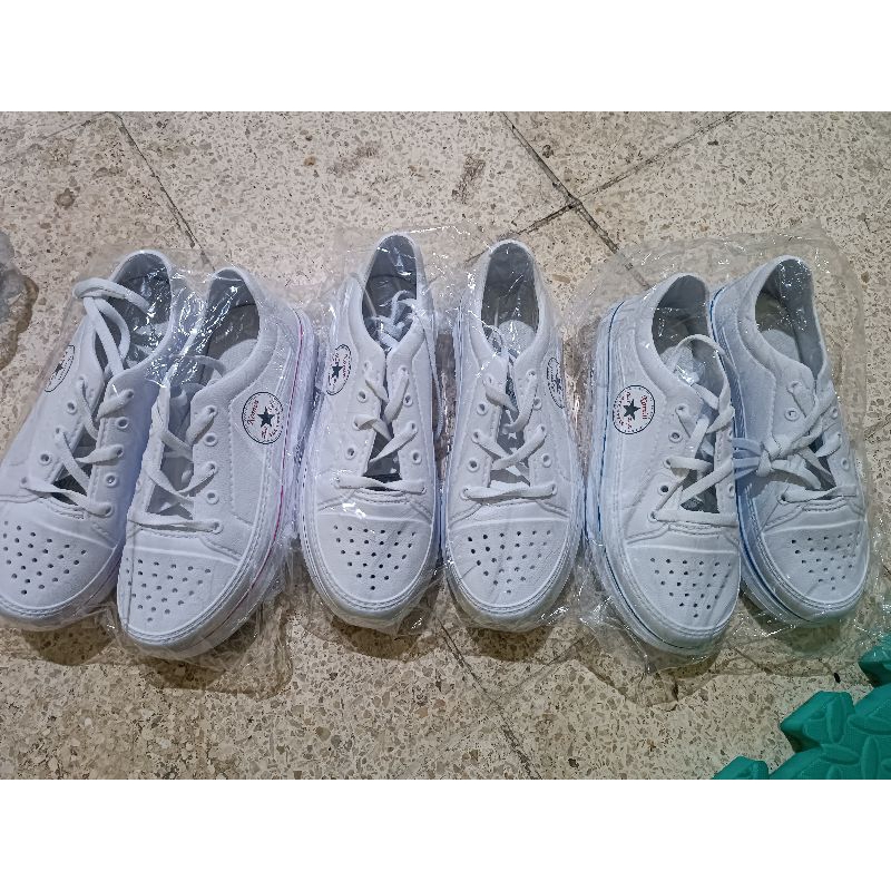 SEPATU KOMIN CEWEK 076 / SEPATU SNEAKERS CEWEK KOREA