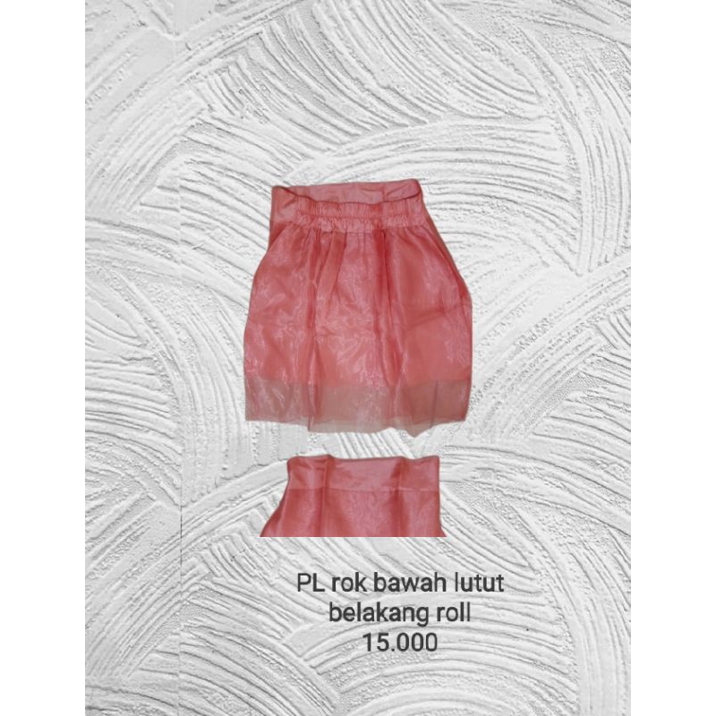 PL rok wanita bawah lutut