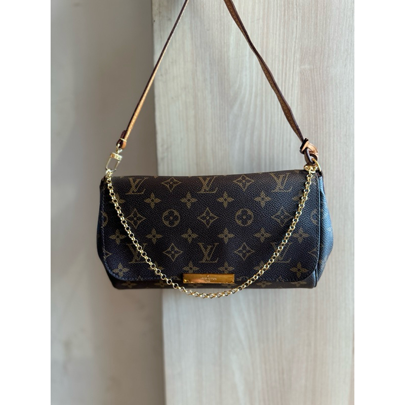 LV Favorite 2019 Buy 1 get 1 Free  Louis Vuitton Pedes - Noser Tembus