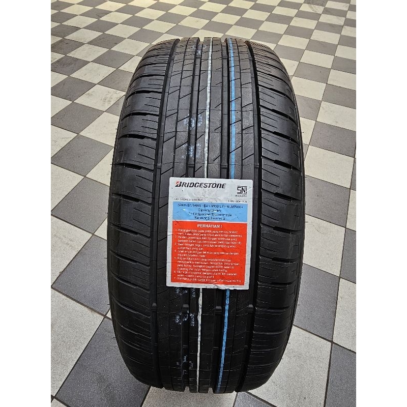 Ban Bridgestone Alenza HL33 225/50 R18 (Ban OEM HRV)