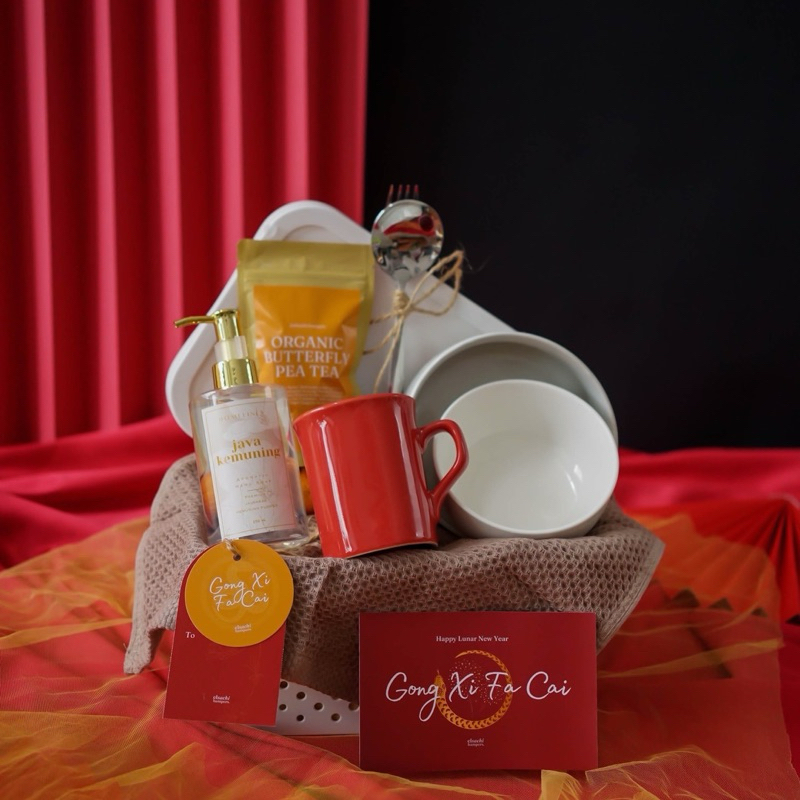 

Hampers Imlek Gift Box Lunar New Year Angpao Imlek