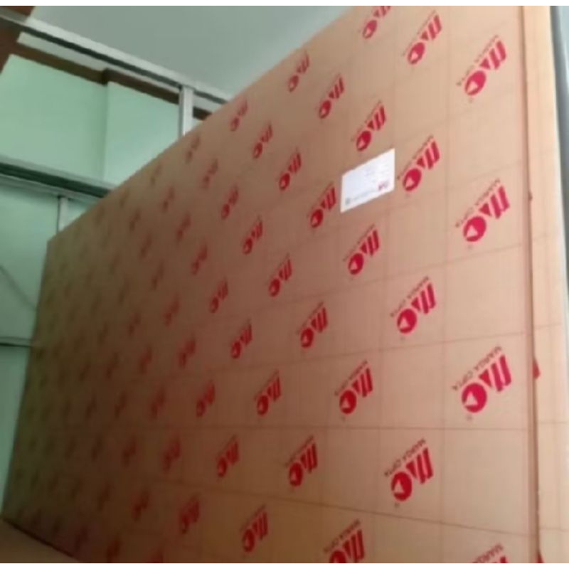 

acrylik sheet bening merek marga cipta 6mm x 1220 x 2440 ( acrylik MC )