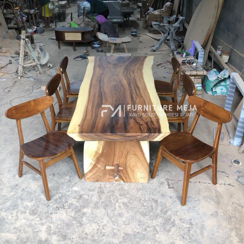 Set Meja Makan Trembesi Utuh Solid 6 Kursi Ropan