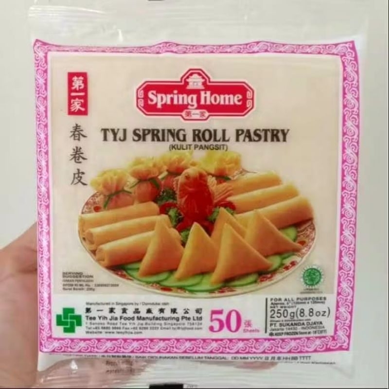 

Kulit pangsit/ TYJ spring roll pastry 50 lembar 250gr by Spring Home