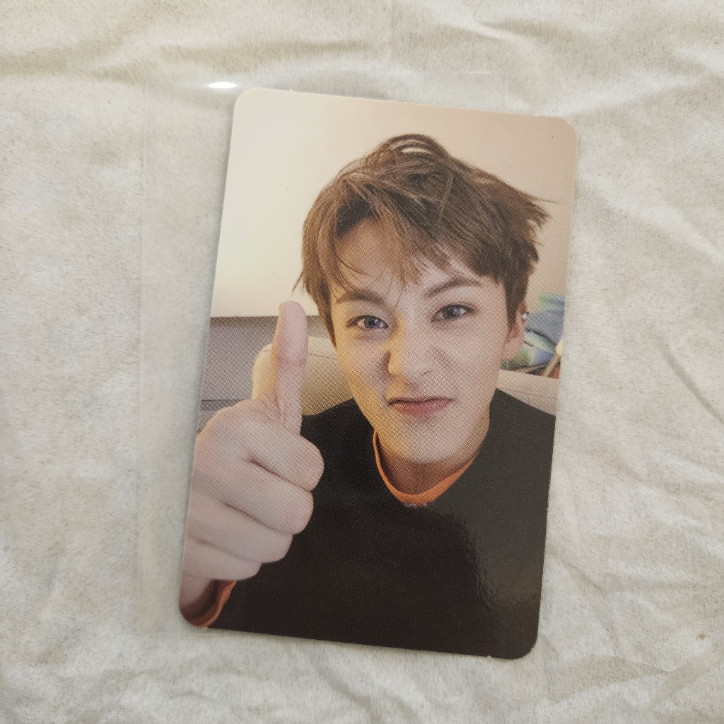 Official Photocard Mark Emphaty dream jempol
