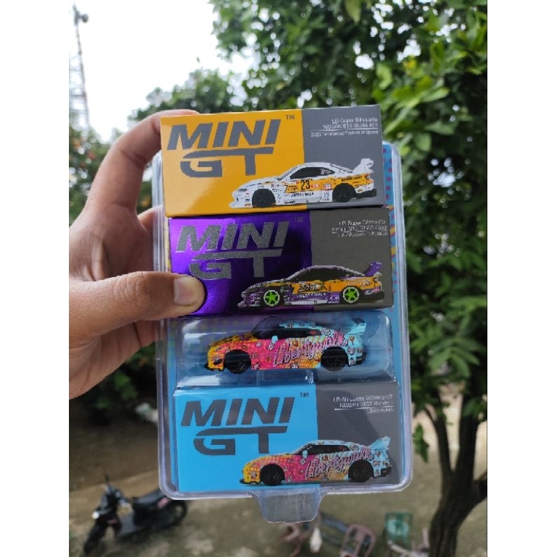 Mini GT LBWK S15 R35 Goodwood Petir, Formula Drift Ungu Terong, Kuma