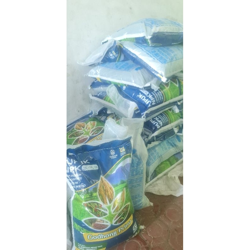 Pupuk NPK Plus 15 -15 - 15 Godhong Prima Plus biru