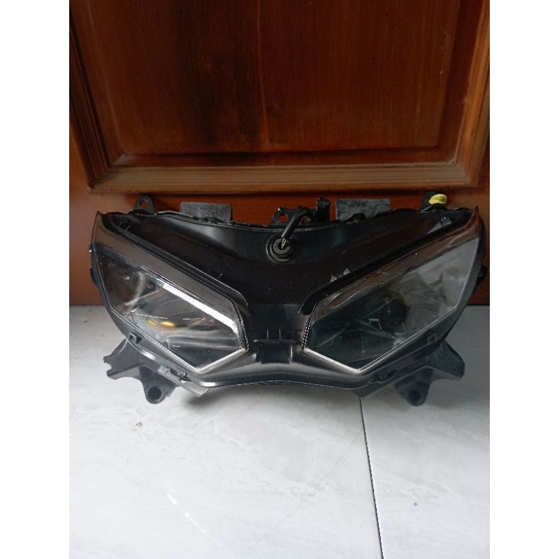 Headlamp Reflektor CBR 150 R Led Original Second