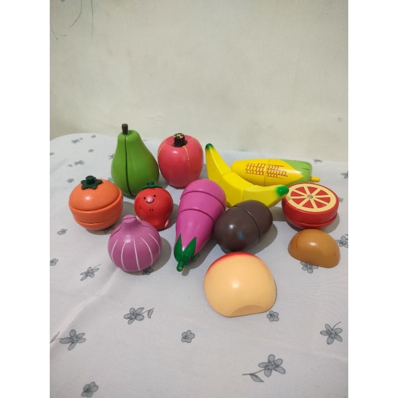 Buah Potong Kayu Magnet Preloved