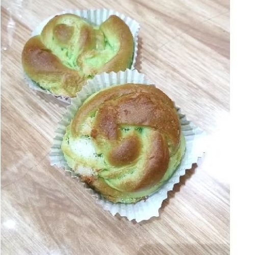 

Softdough Pandan Kelapa