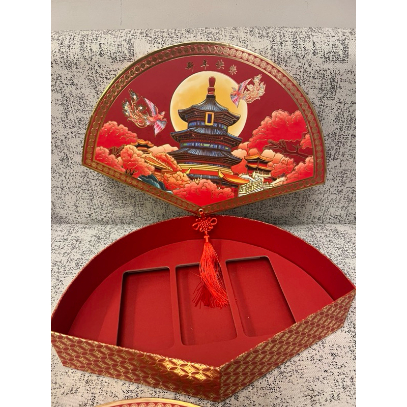 

Box hampers premium imlek / sincia / chinese new year gold