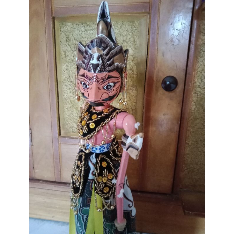 wayang golek gatot kaca