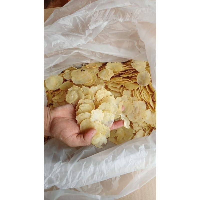 

emping melinjo murah belinjo mentah Banjarmasin siap goreng