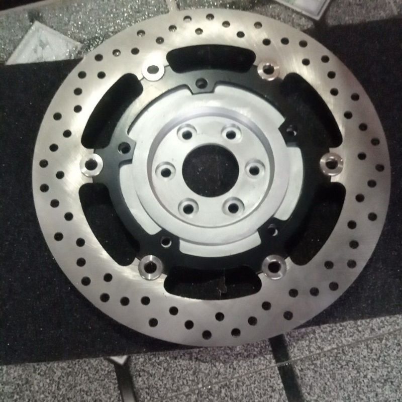 adaptor cakram depan Tiger Revo pakai cakram depan R25 r15 piringan cakram depan R25 PNP velg Tiger 