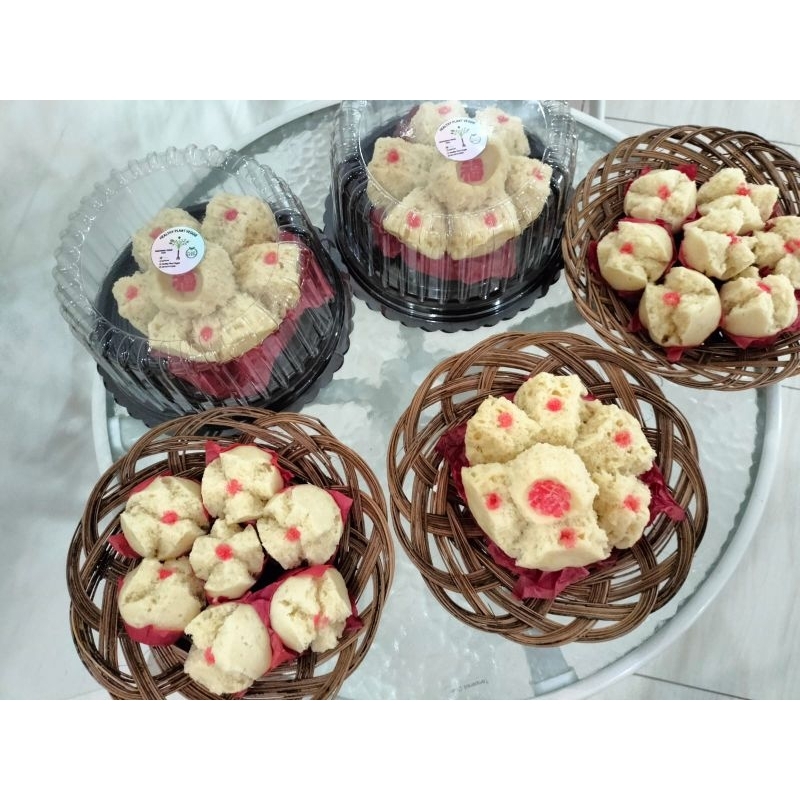 

Huat Ke/Mike/Kue Mekar Khas Bagan