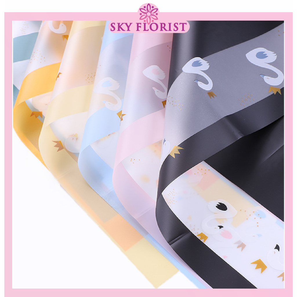 

20 Lembar Kertas Buket Motif Swan Cellophane Swan Transparan Wrapping KB6032