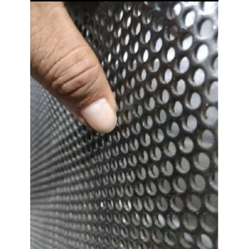 30x16cm plat besi lubang 7mm tebal 2mm