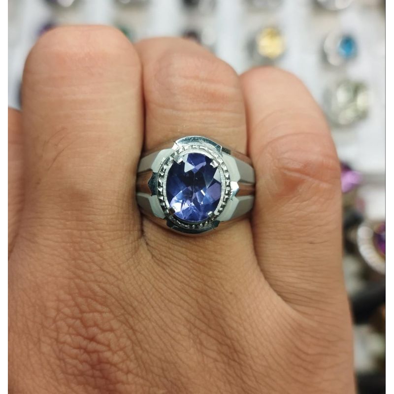 Natural color change fluorite Ring monel doff Size 7,5Dimensi 10,3 × 8,1 mm