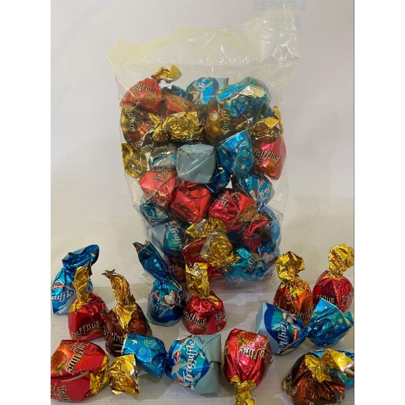 

Cokelat Truffle & Truffline Mix isi 30 Oleh oleh Haji Umroh