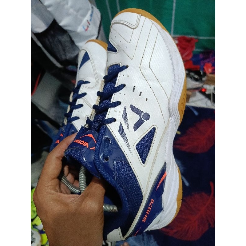 Sepatu Victor Badminton second original