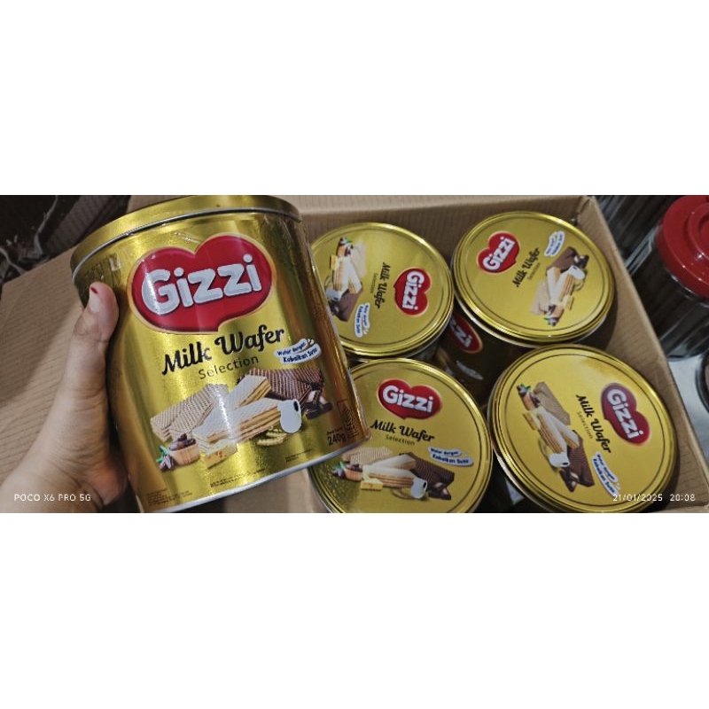 

gizi wafer kaleng besar