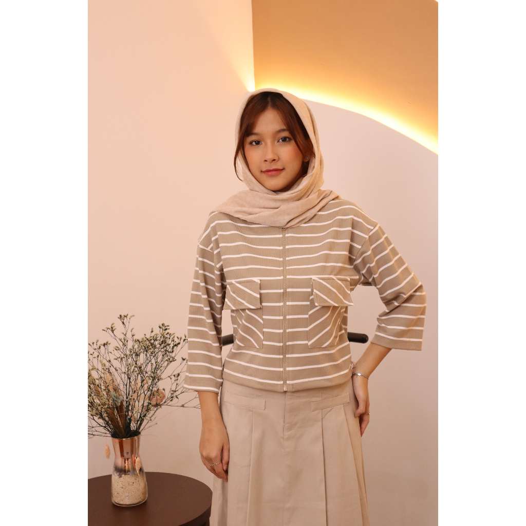 Missty Freeteen Jaket Blouse Wanita Warna Hijau Cokelat Putih Model Korea Kekinian (Jasmine 67)