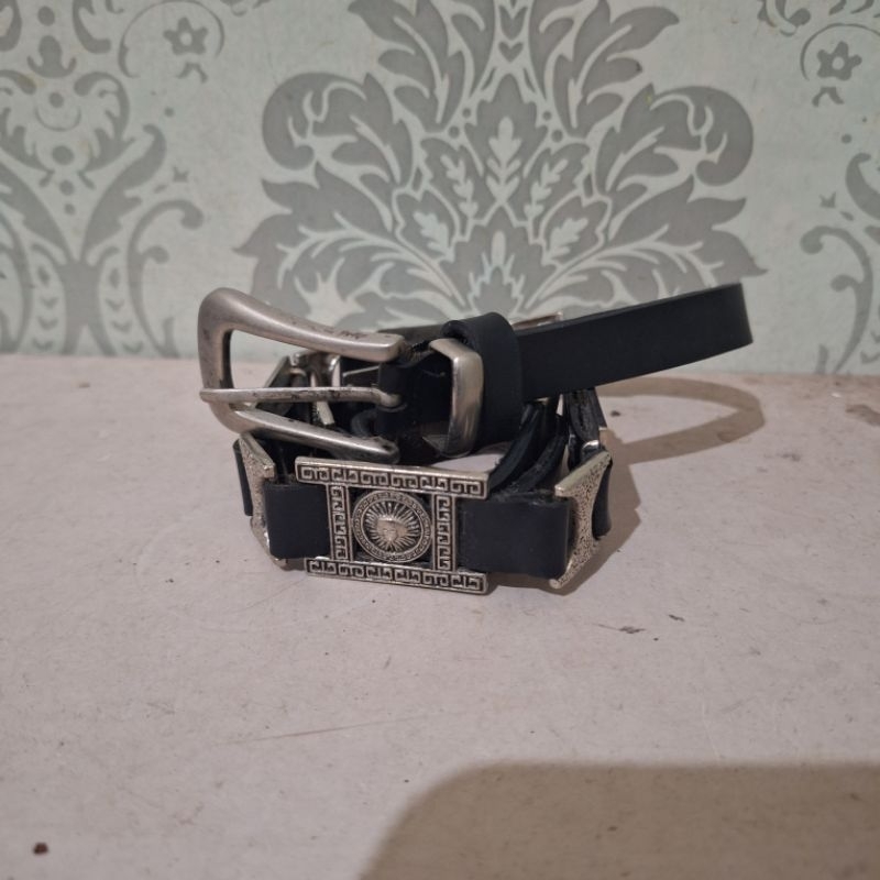sabuk ikat pinggang wanita versace preloved