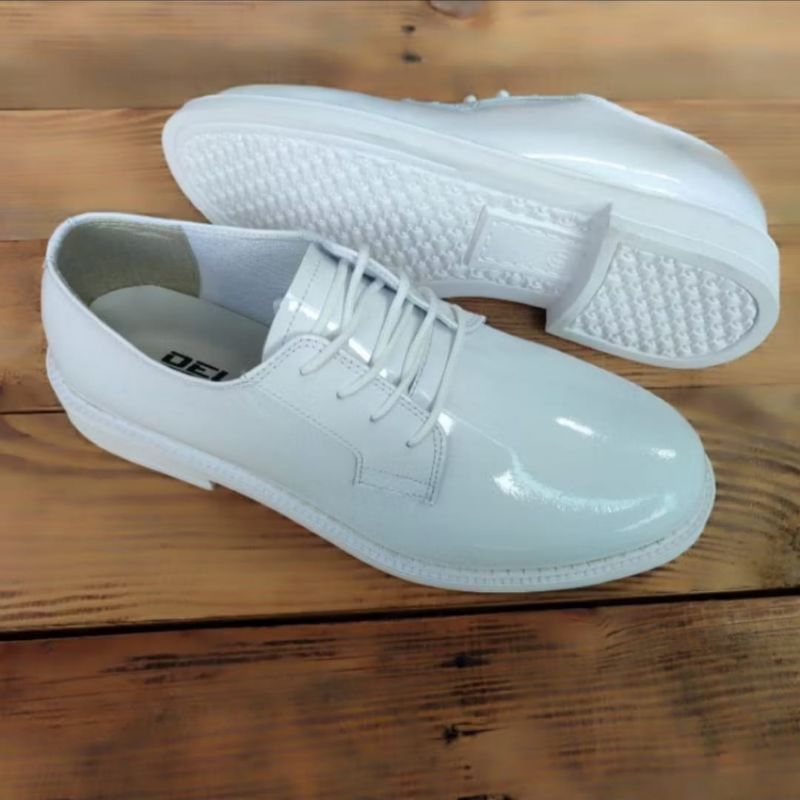 Sepatu PDH Putih Sepatu PDH Kades