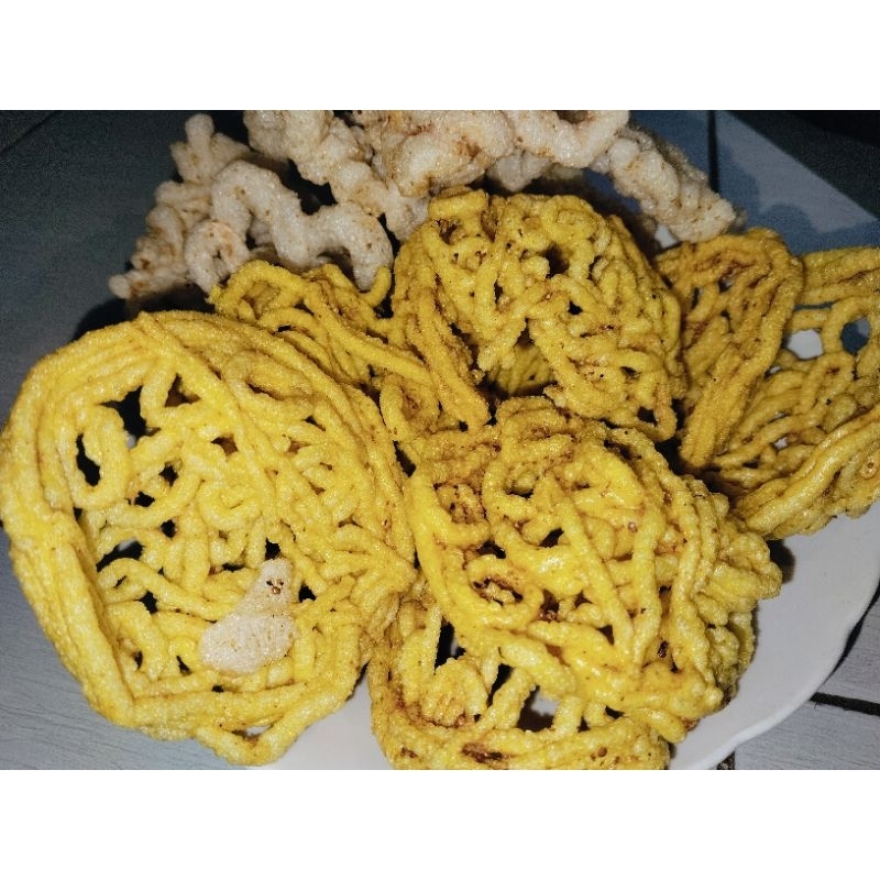 

KERUPUK BALA2 KERUPUK MIH ADA2 VARIAN IYH KA SEMUA DI PROSES DI GORENG