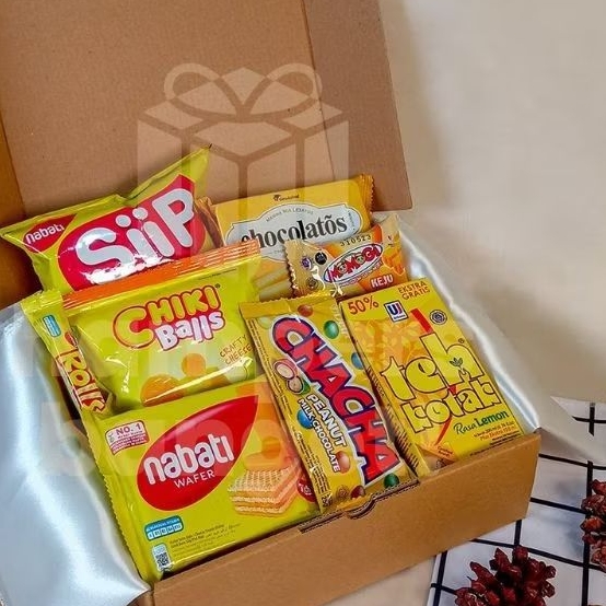 

Hampers Snack, Snack Box, Hadiah Ultah, Kado Eniversery Cewe/Cowo