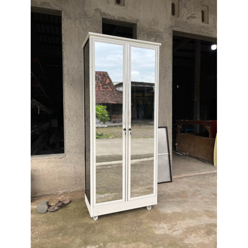 lemari baju aluminium pintu full cermin | lemari kaca aluminium full rak harga terjangkau