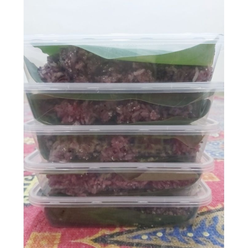 

Tape ketan (tanpa uli) manis dan fresh 1kg, payment lgsg buat dan kirim . ketika sampai insya Allah siap makan