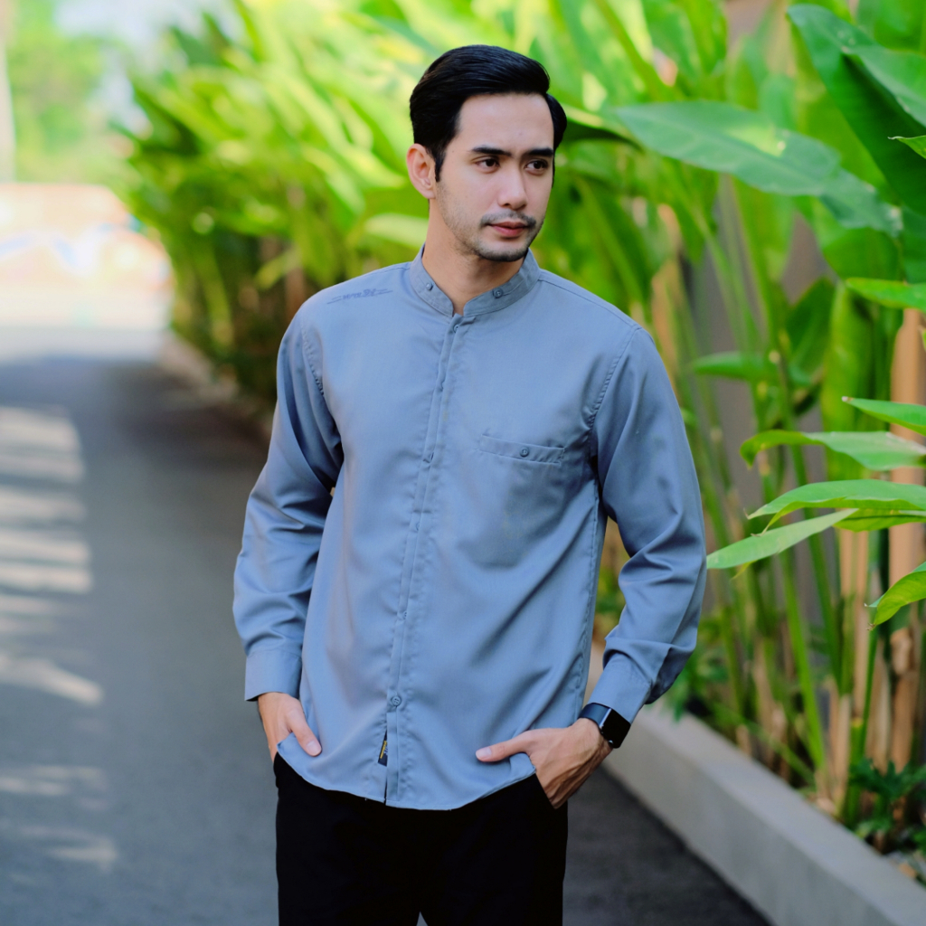 Baju Koko Muslim Pria Lengan Panjang Biru Denim