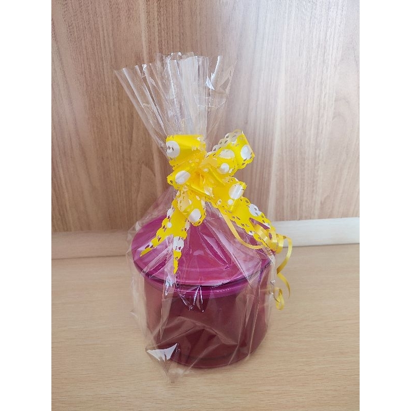 Jolly Keeper Tupperware