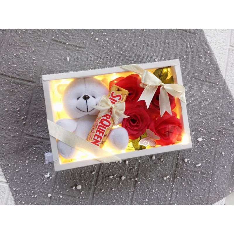 

Ready flower box Kado valentine kado ulang tahun
