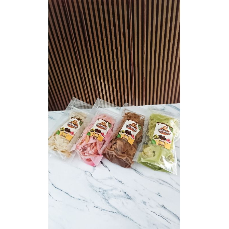 

Paket usaha kemasan pouch 65gr (isi 15 pcs)