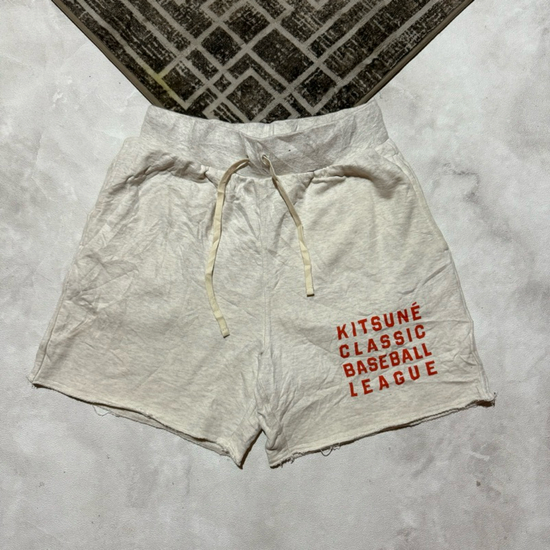 Celana Pendek Reebok x Maison Kitsune