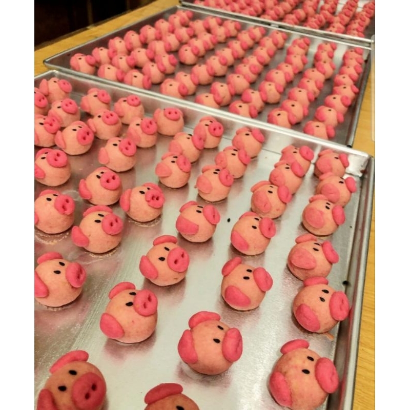 

kue kering nastar pig