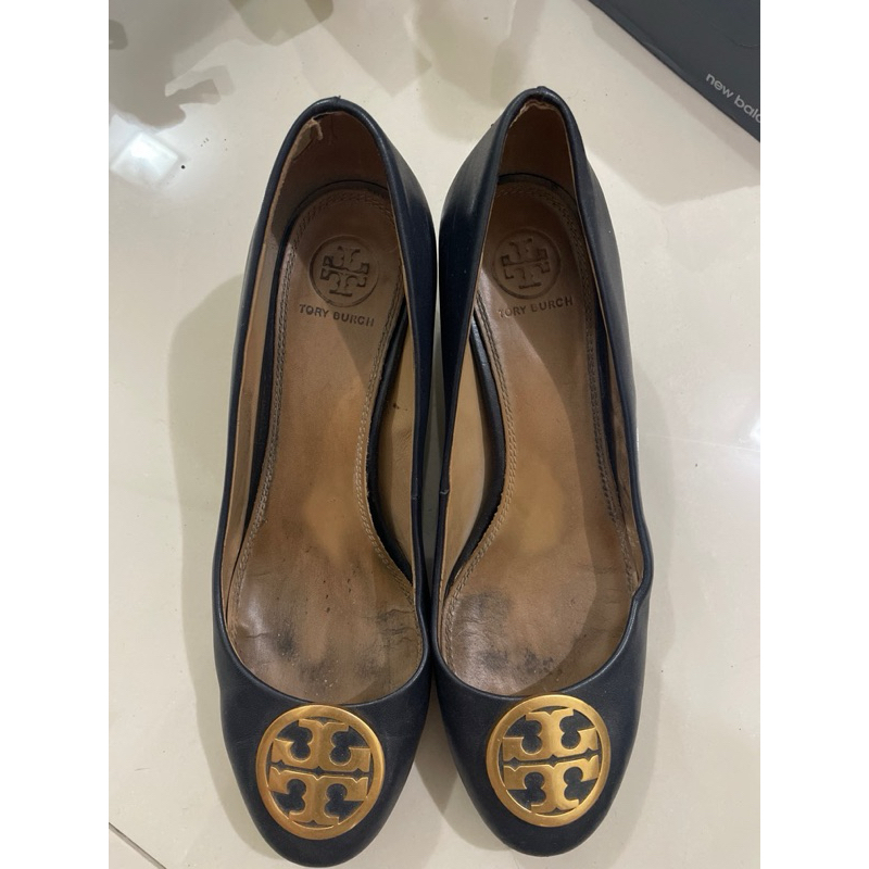 Preloved Tory Burch Navy Blue Benton Pumps/Block Heels size 8