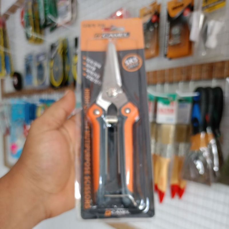 

Gunting kombinasi supertajam SK5