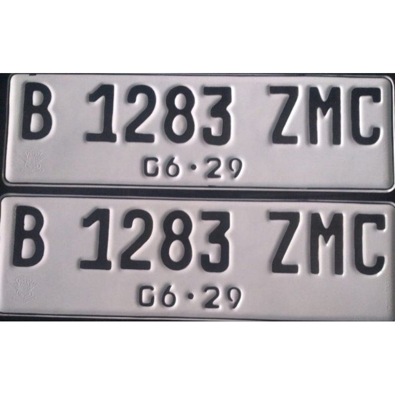 Plat Mobil Variasi