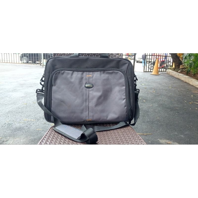 Tas Laptop Lenovo ori