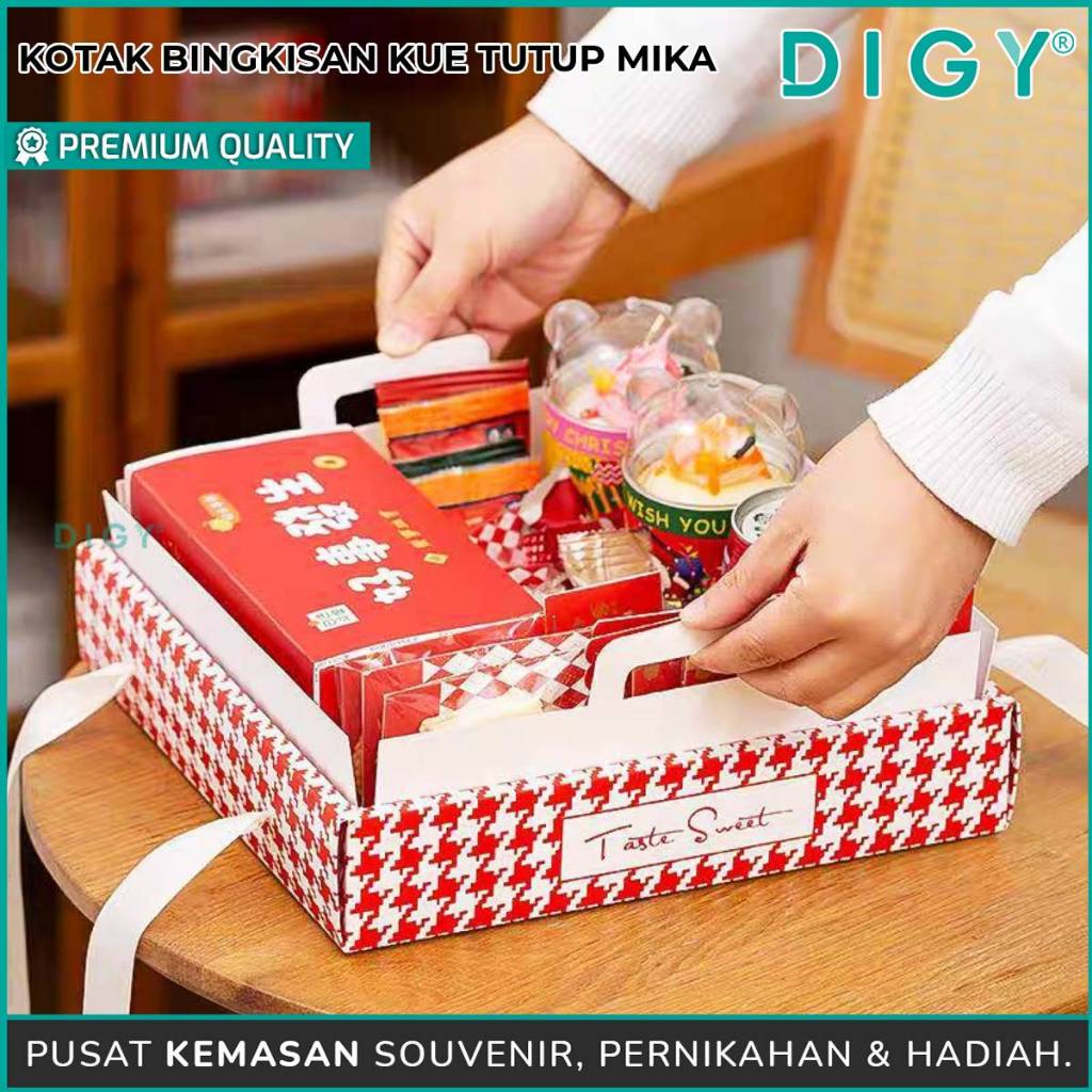 

Kotak Bingkisan Kue Tutup Mika Taste Sweet / Kotak Kue Imlek / Box Kue / Kotak Kue / Box Mika / Souvenir Kue CNY / Kotak Kue Chinnese New Year